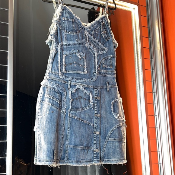 💎 Boutique Luxe Rhinestone Patchwork Mini 💎 - Picture 5 of 11